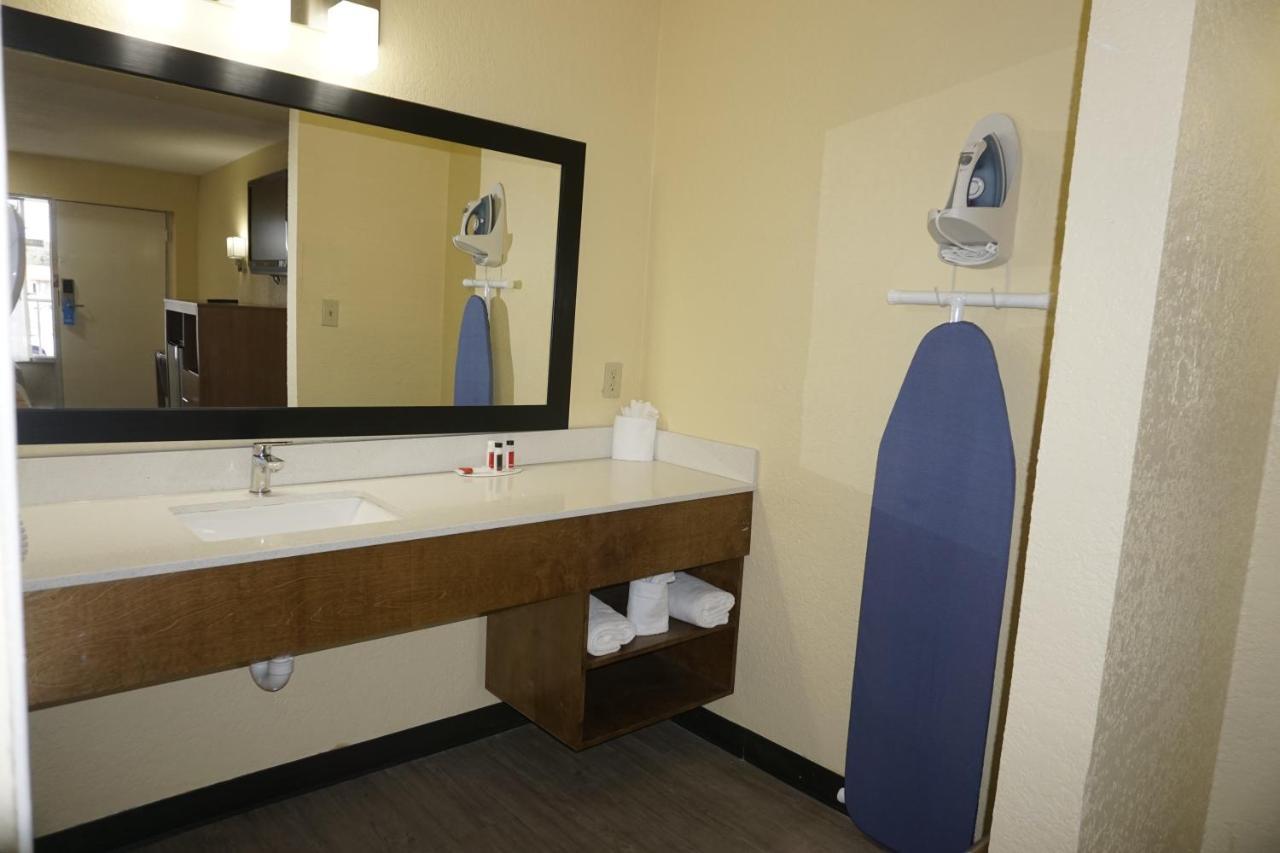Hotel Days By Wyndham Apopka/orlando 2*