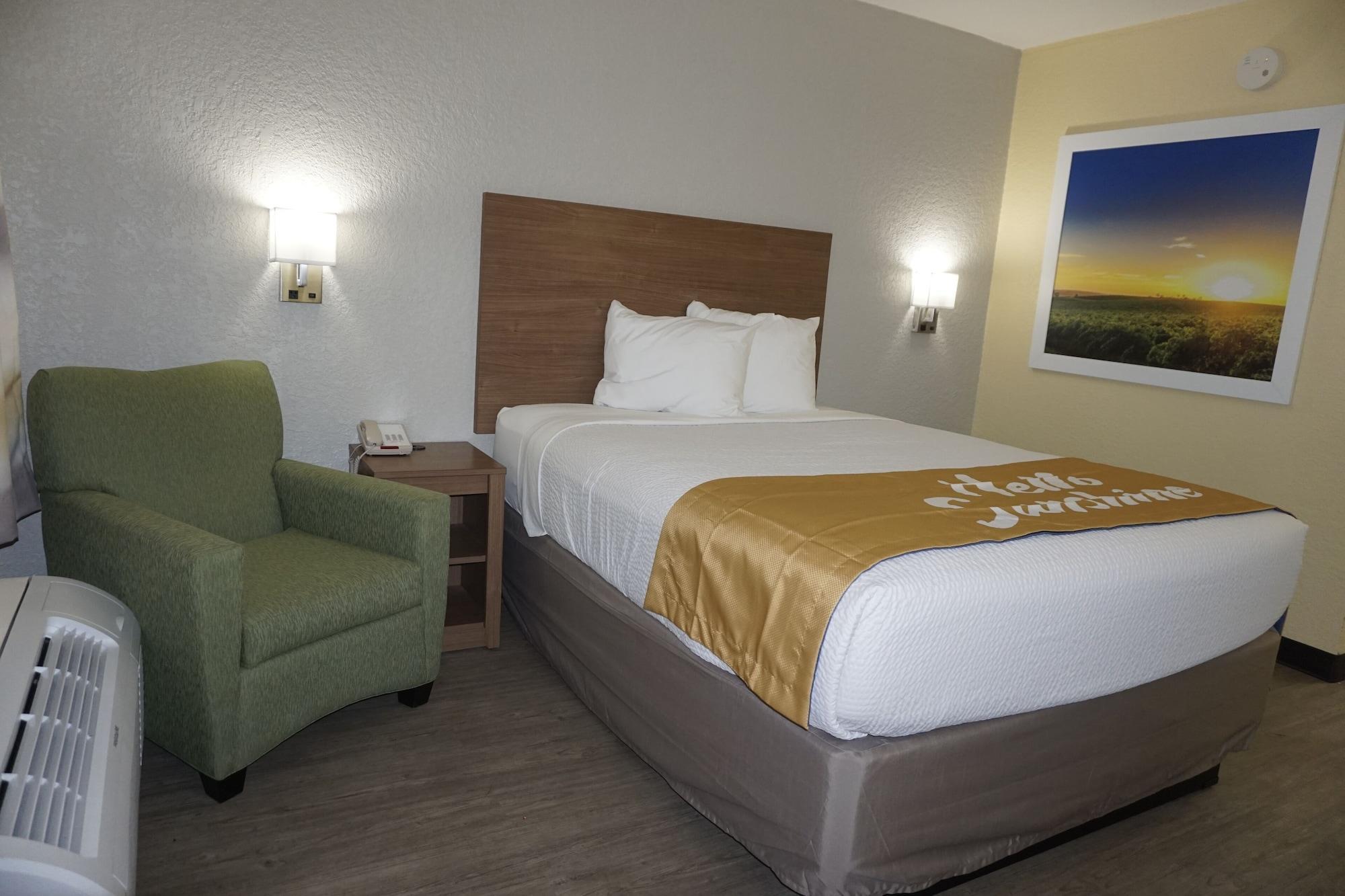 Days By Wyndham Apopka/orlando Hotel 2*