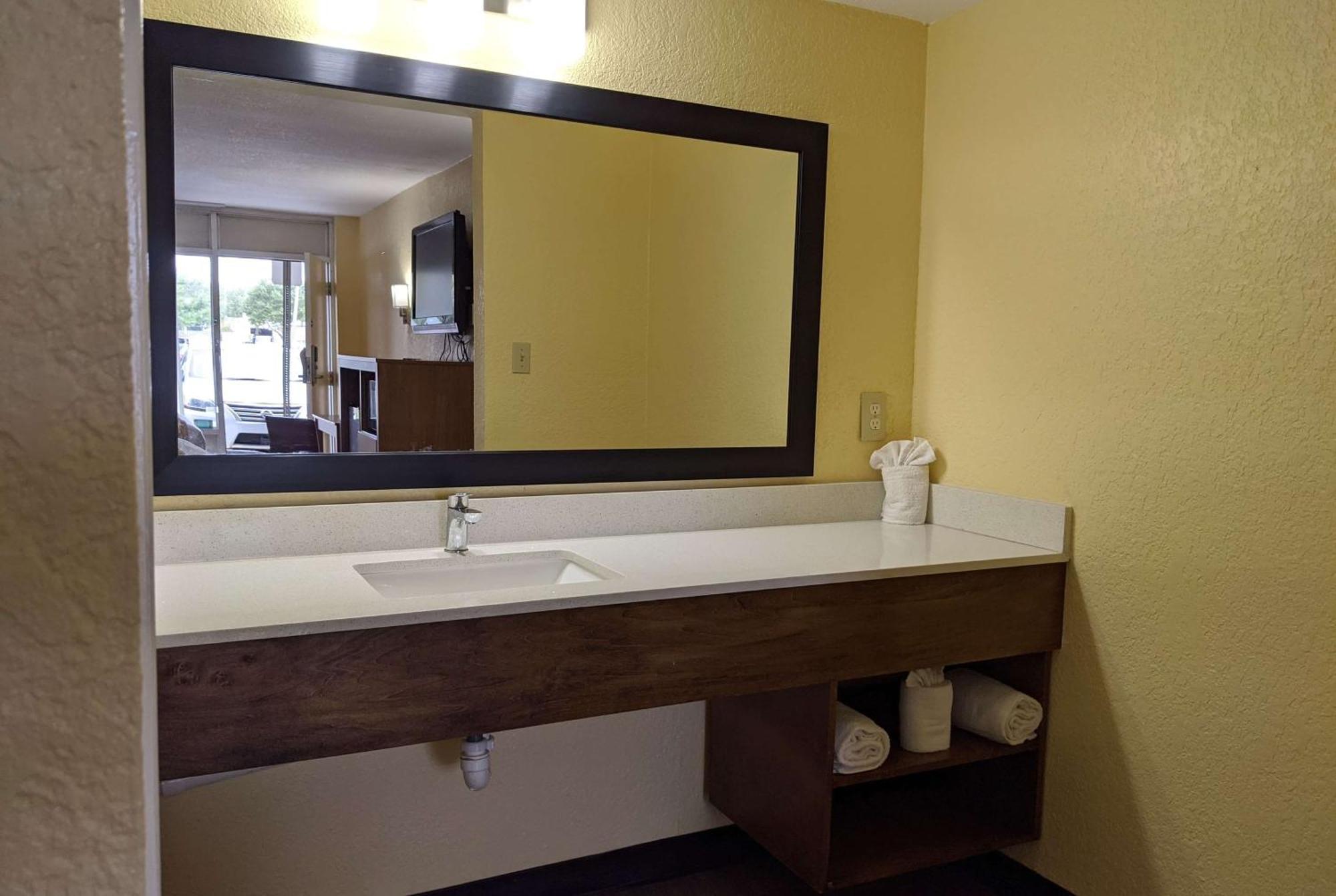 Days By Wyndham Apopka/orlando